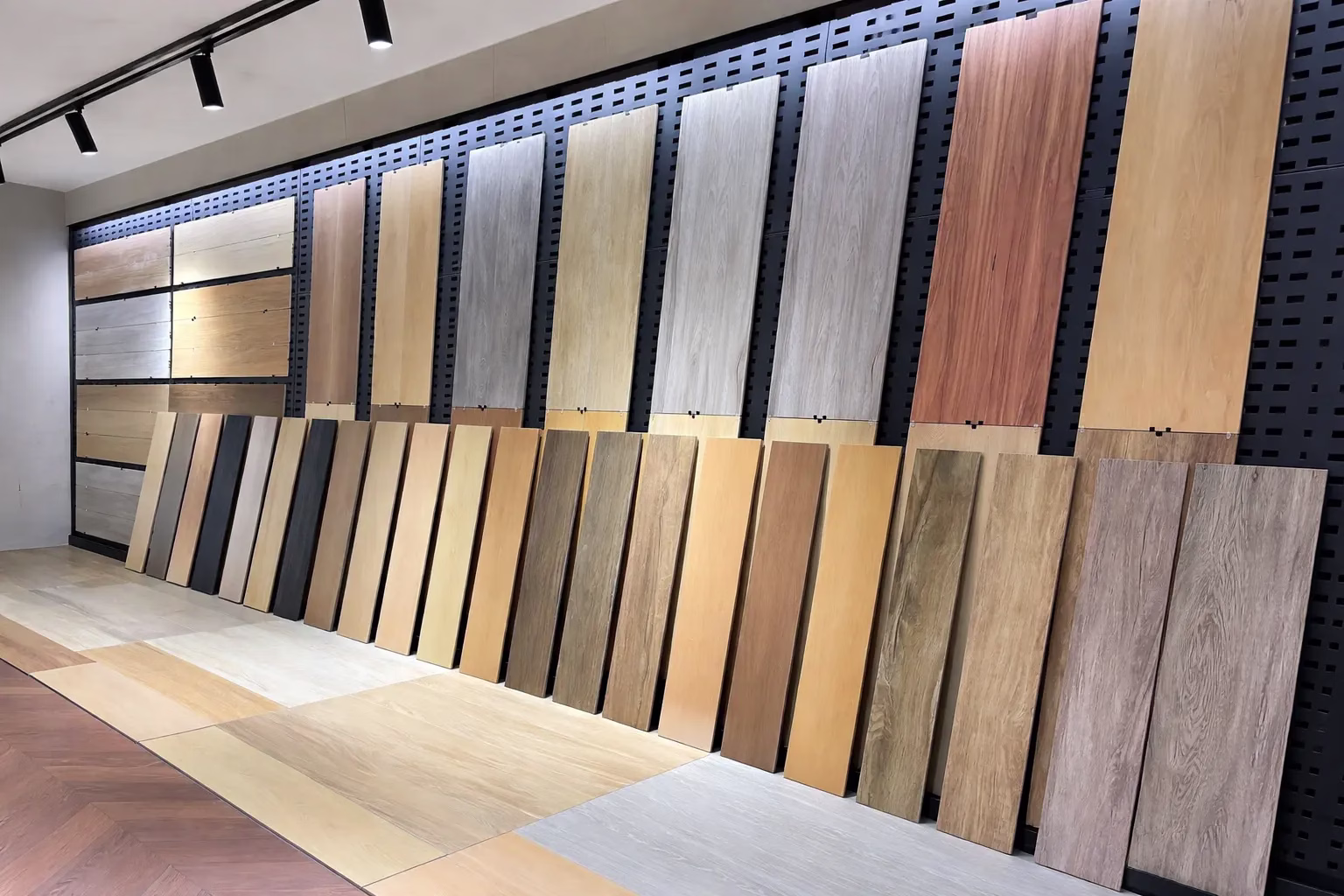 Dimension Specifications and Designer Pattern Logic for High-End Estates
