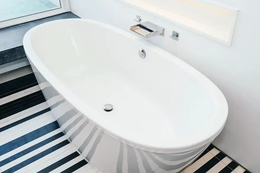 bathtub dimensions of drop-in tub