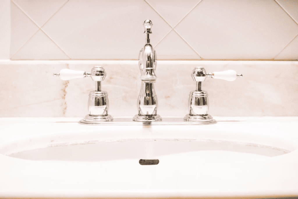 Diverse Faucet Types: How to Select the Ideal One for Your Space