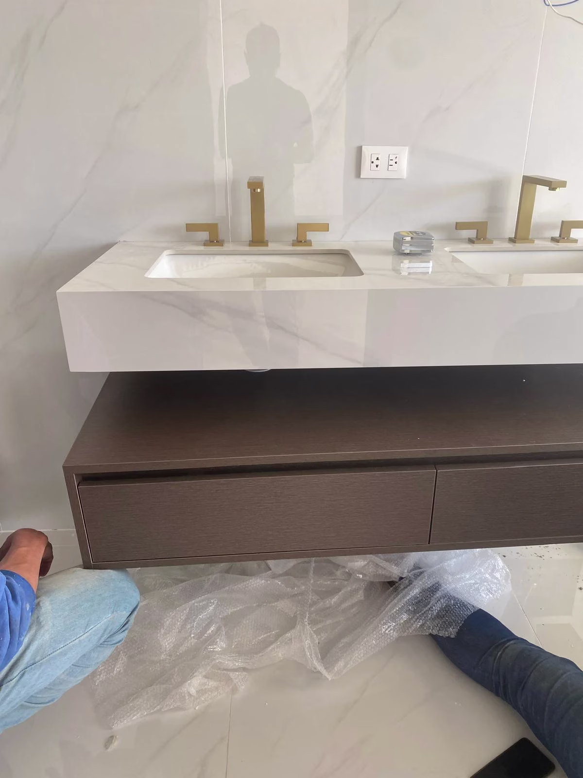 Modern minimalist bathroom vanity customization project by George Group China