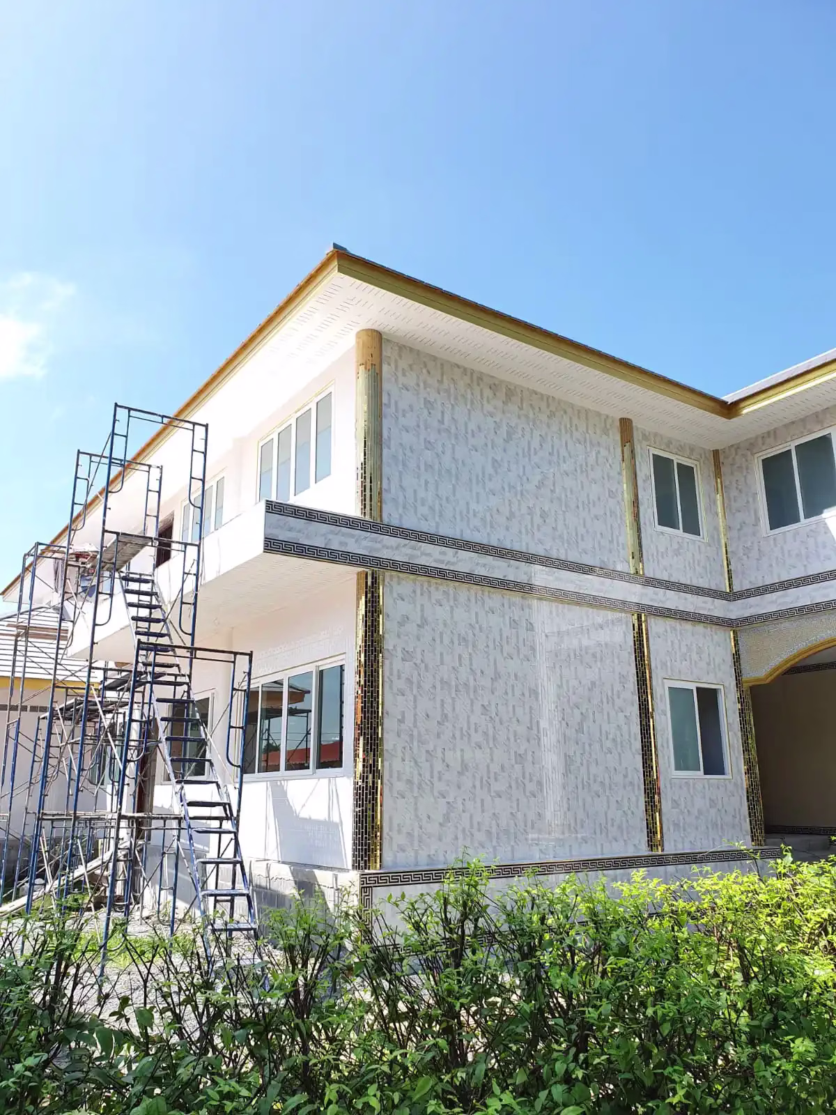 George Group China acoustic insulation window project for urban luxury suites