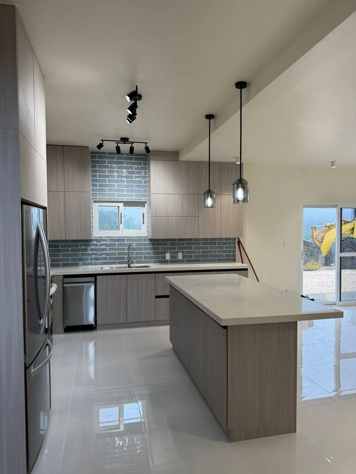 Guam Villa open kitchen layout and stone-look countertops